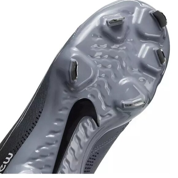 Nike Women's Hyperdiamond 4 Pro Metal Fastpitch Softball Cleats - Picture 2 of 11